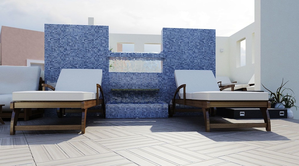 Omiros Boutique Hotel 46/59