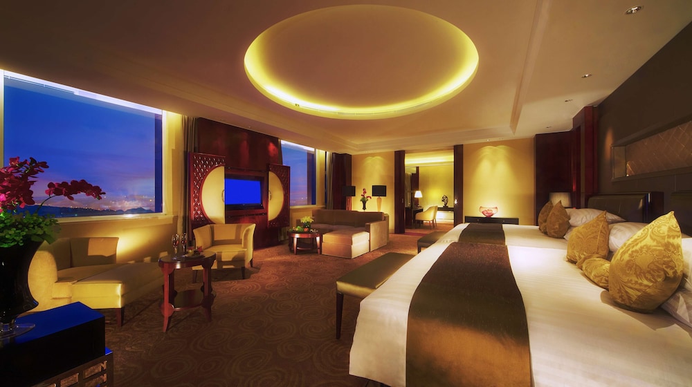 Doubletree By Hilton Qinghai Golmud China 59/71
