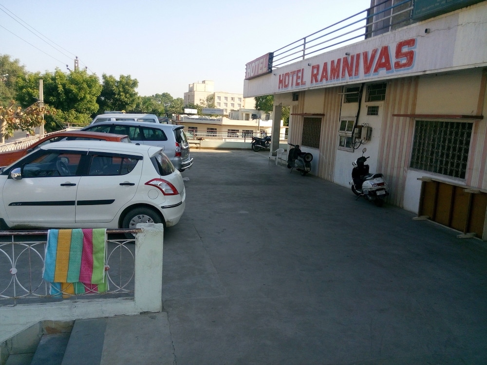 Hotel Ram Niwas 3/47