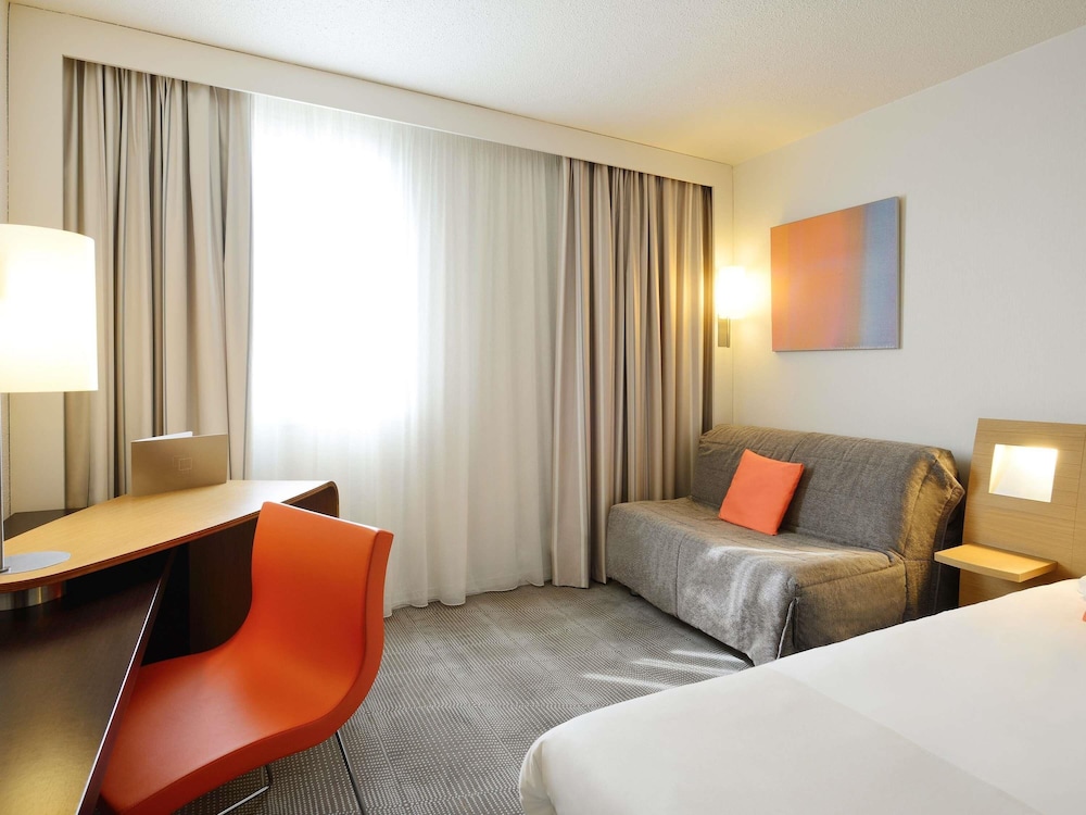 غرفة كلاسيكية بسرير مزدوج مع أريكة، Novotel Marseille Est 7/10