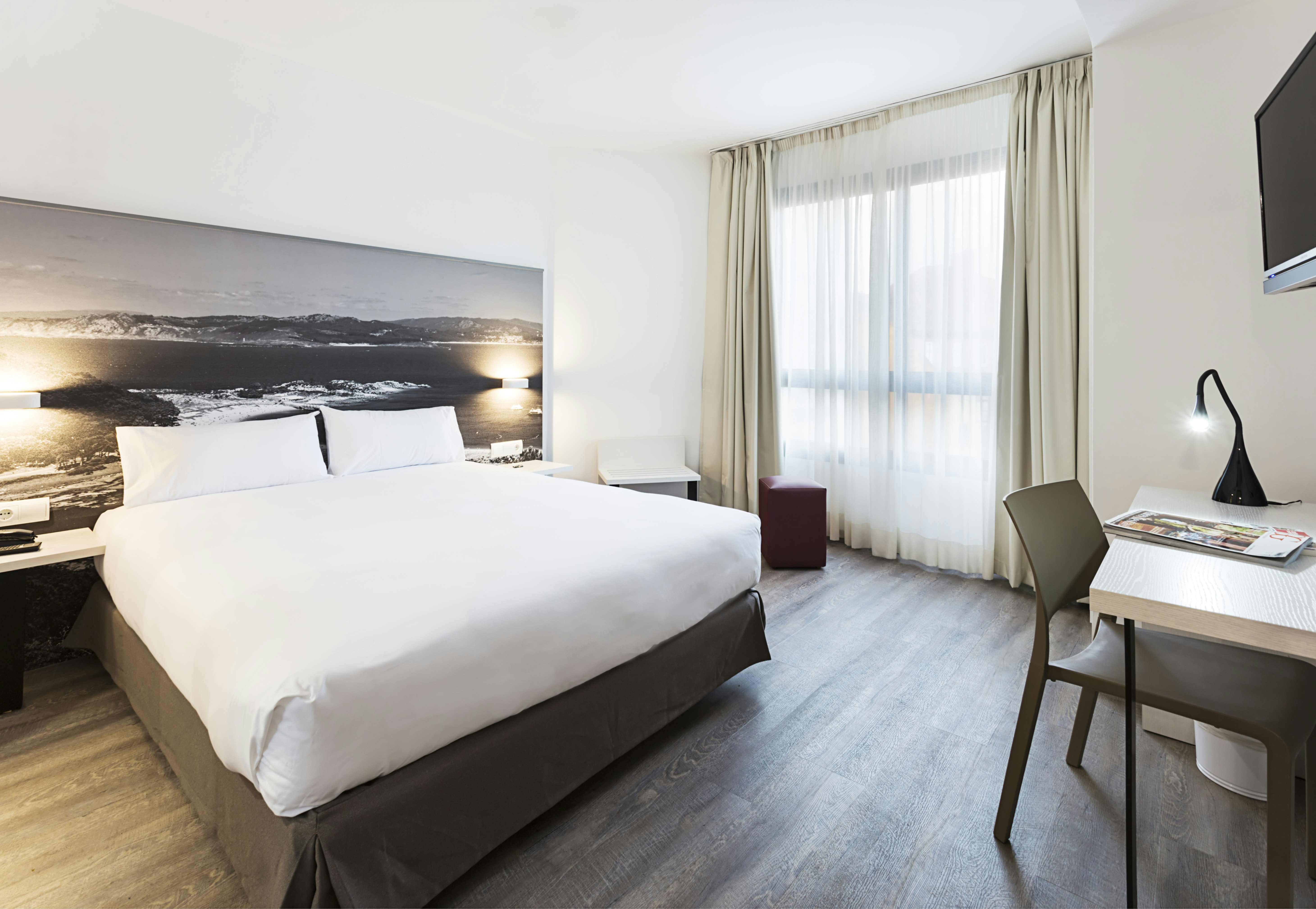 B&B HOTEL Vigo 8/22