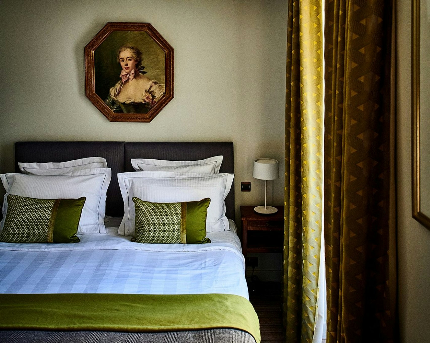 Hotel D Orsay 39/70