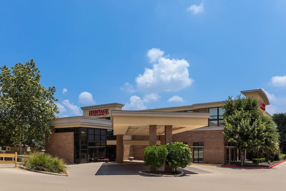 Heritage Inn Suites San Antonio Airpt, Trademark by Wyndham 4/60