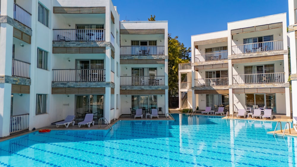 Mio Bianco Resort 4/50