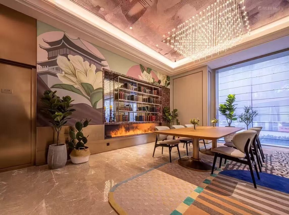 Mercure Xian Dazhai Road 37/52