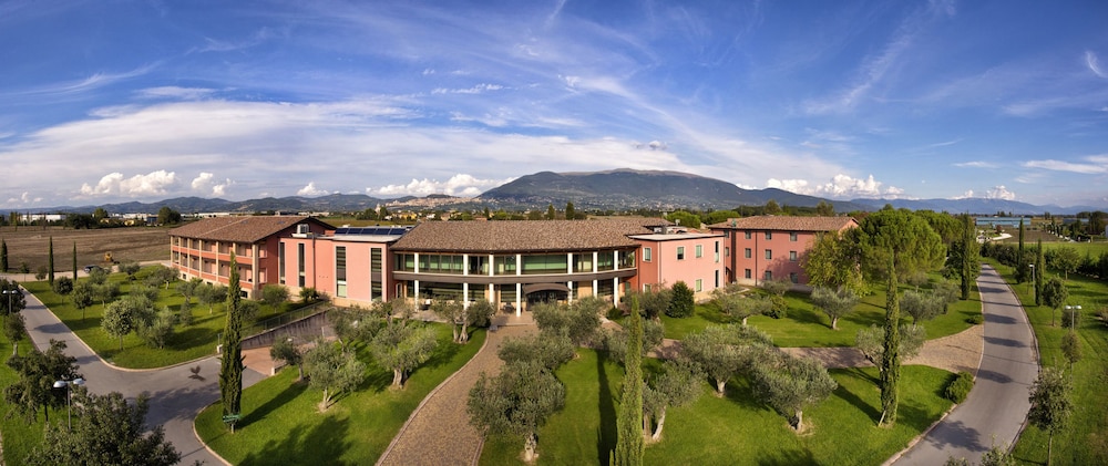 Valle Di Assisi Hotel & Spa 59/64