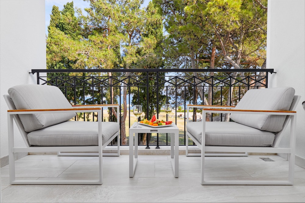 Hotel Budva 45/60