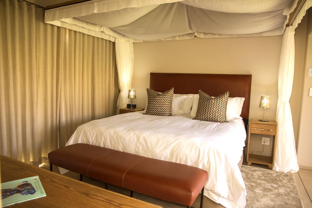 Jacana River Lodge 8/50