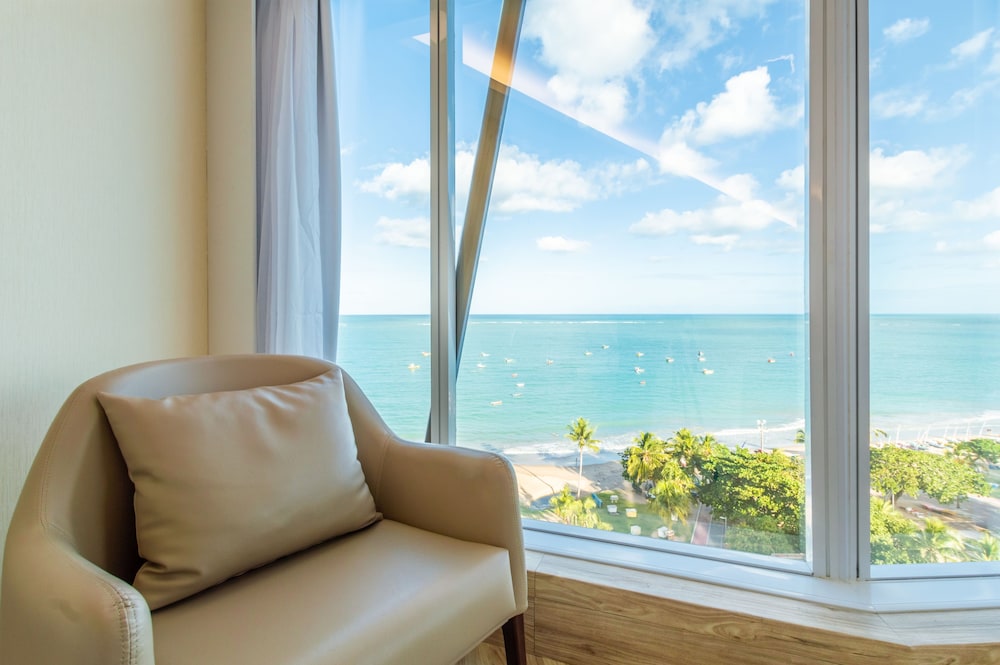 Hotel Brisa Suites 36/64
