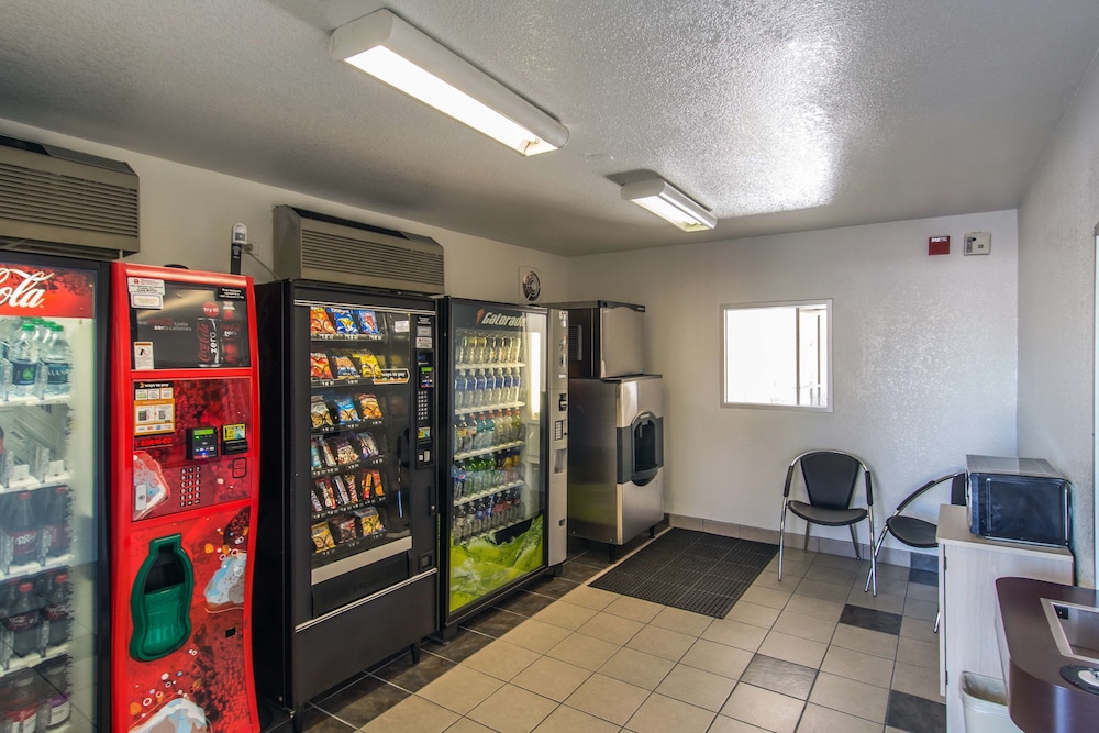 Motel6 Arcata, CA – Cal Poly Humboldt 47/60