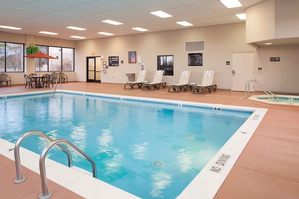 Hampton Inn Muskegon