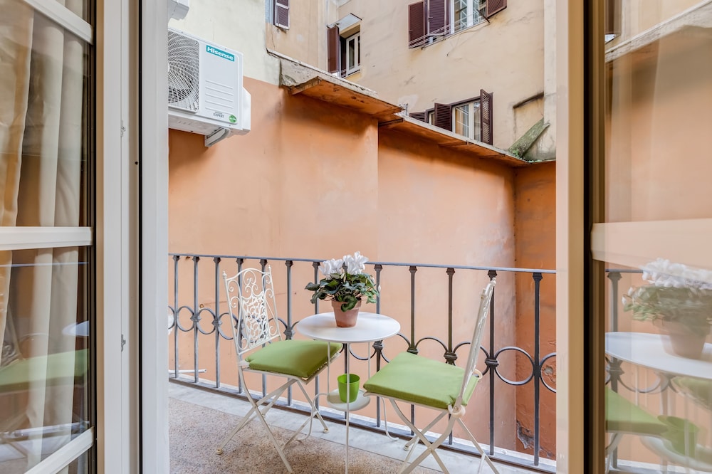 Maison Degli Artisti Suites 2/47