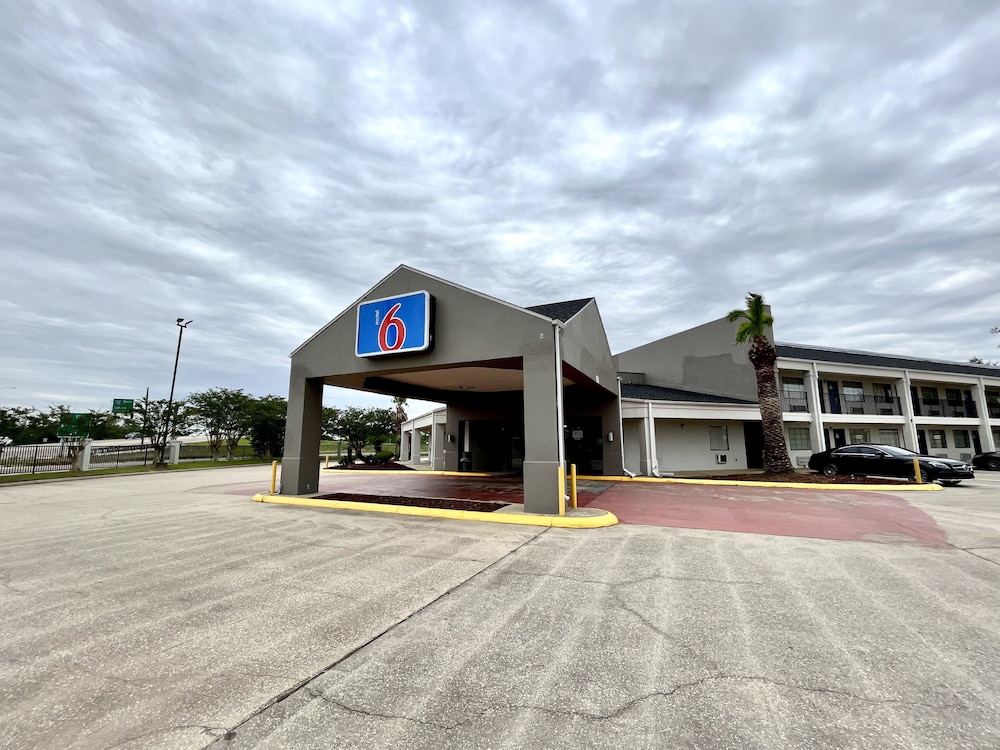 Motel6 Lake Charles, LA detail