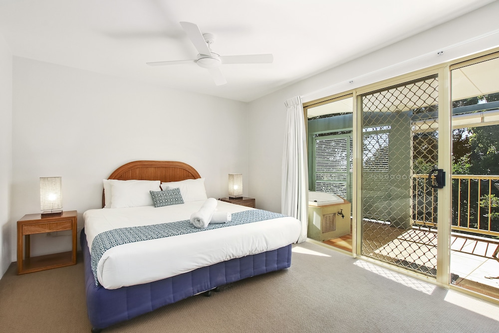 Headland Beach Resort 23/69