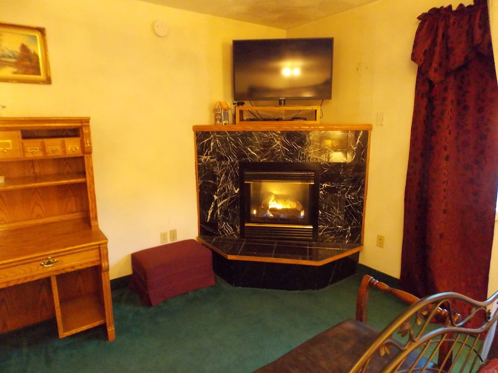 Fairbanks Extended Stay 24/50