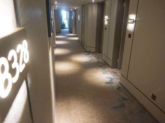 Homeinn Selected (Nantong Renmin Middle Road Dongjing International) 20/38