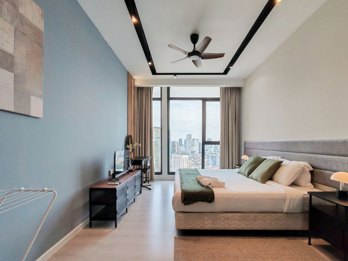 Skyline, Modern, Sanctuary, Deluxe, Studio, King Bed