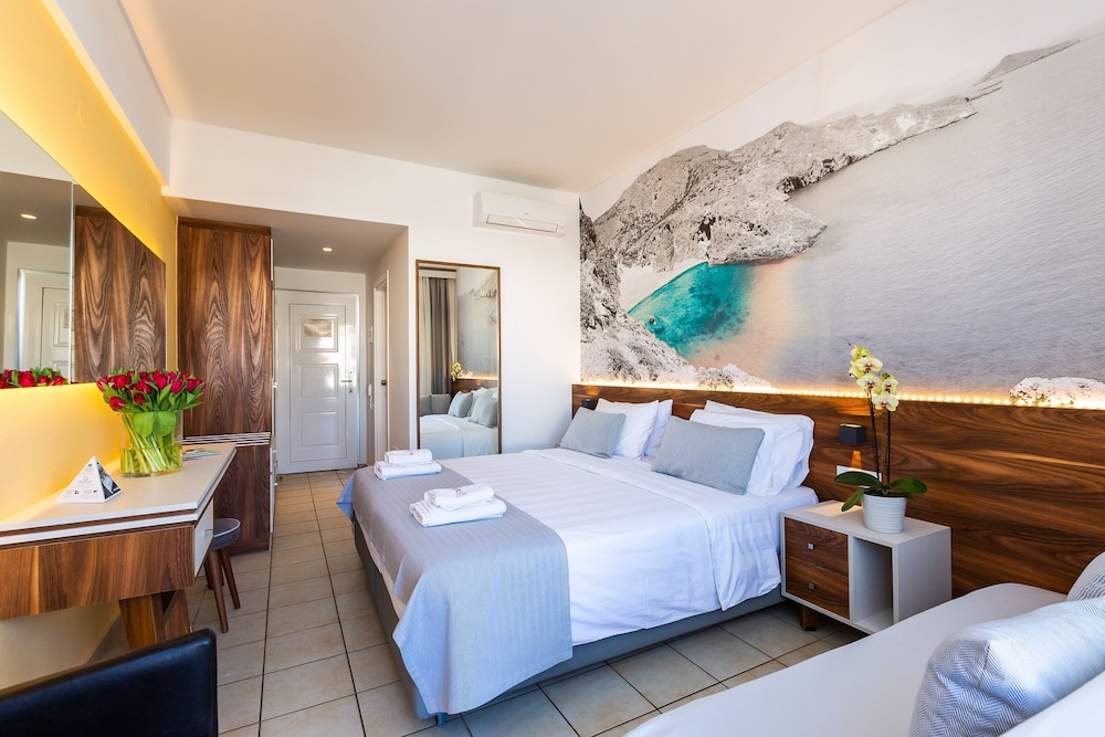 غرفة قياسية بسرير مزدوج، Atrium Ambiance Hotel 6/10