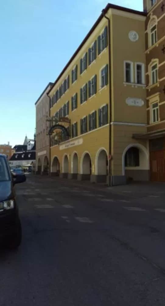 Hotel-Gasthof Flötzinger Bräu 1/21