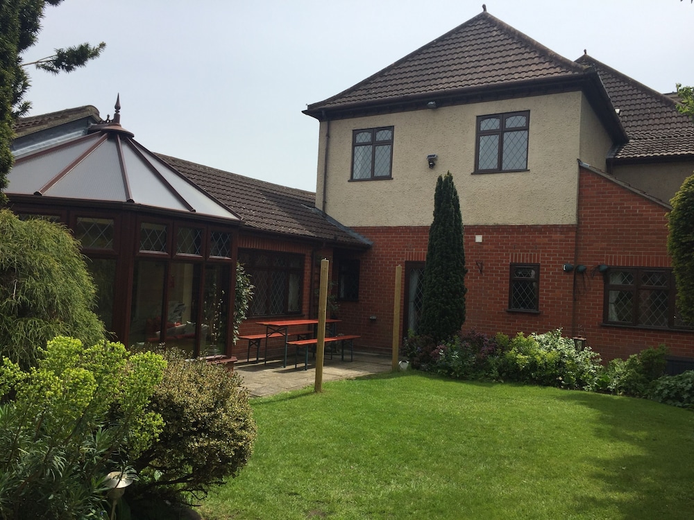 Lattice Lodge Guest House 27/34
