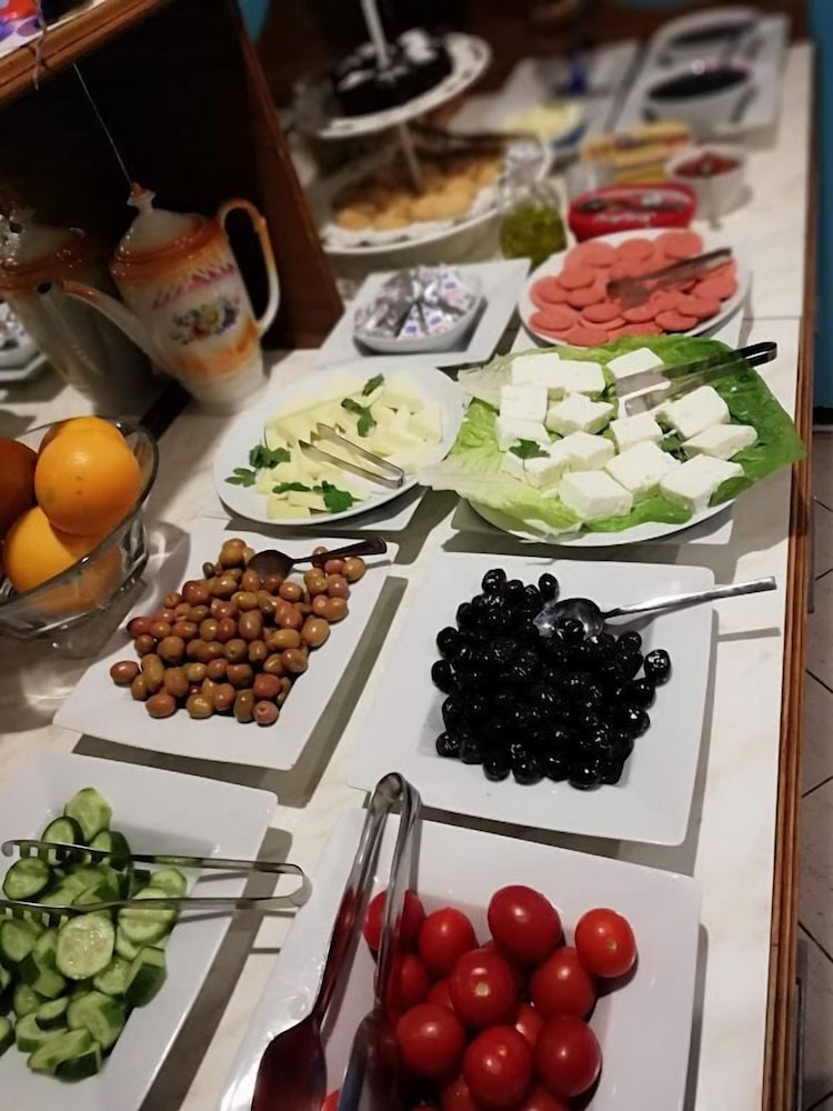 Turkoman 18/50