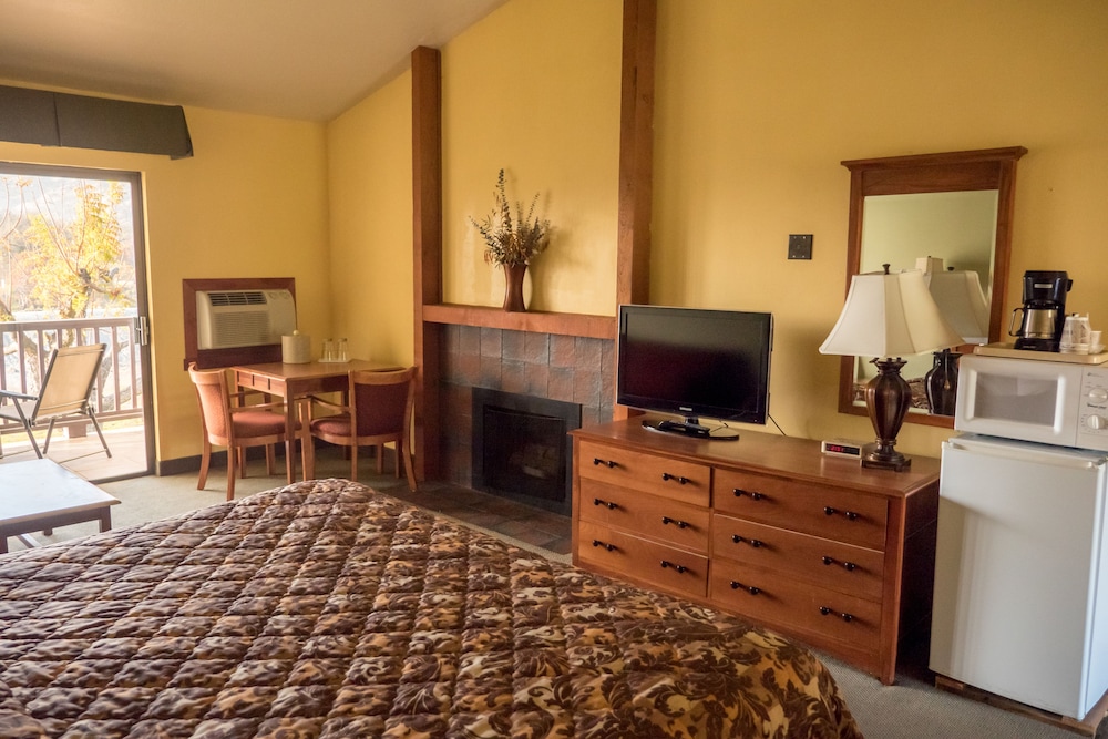Western Holiday Lodge Three Rivers 20/41