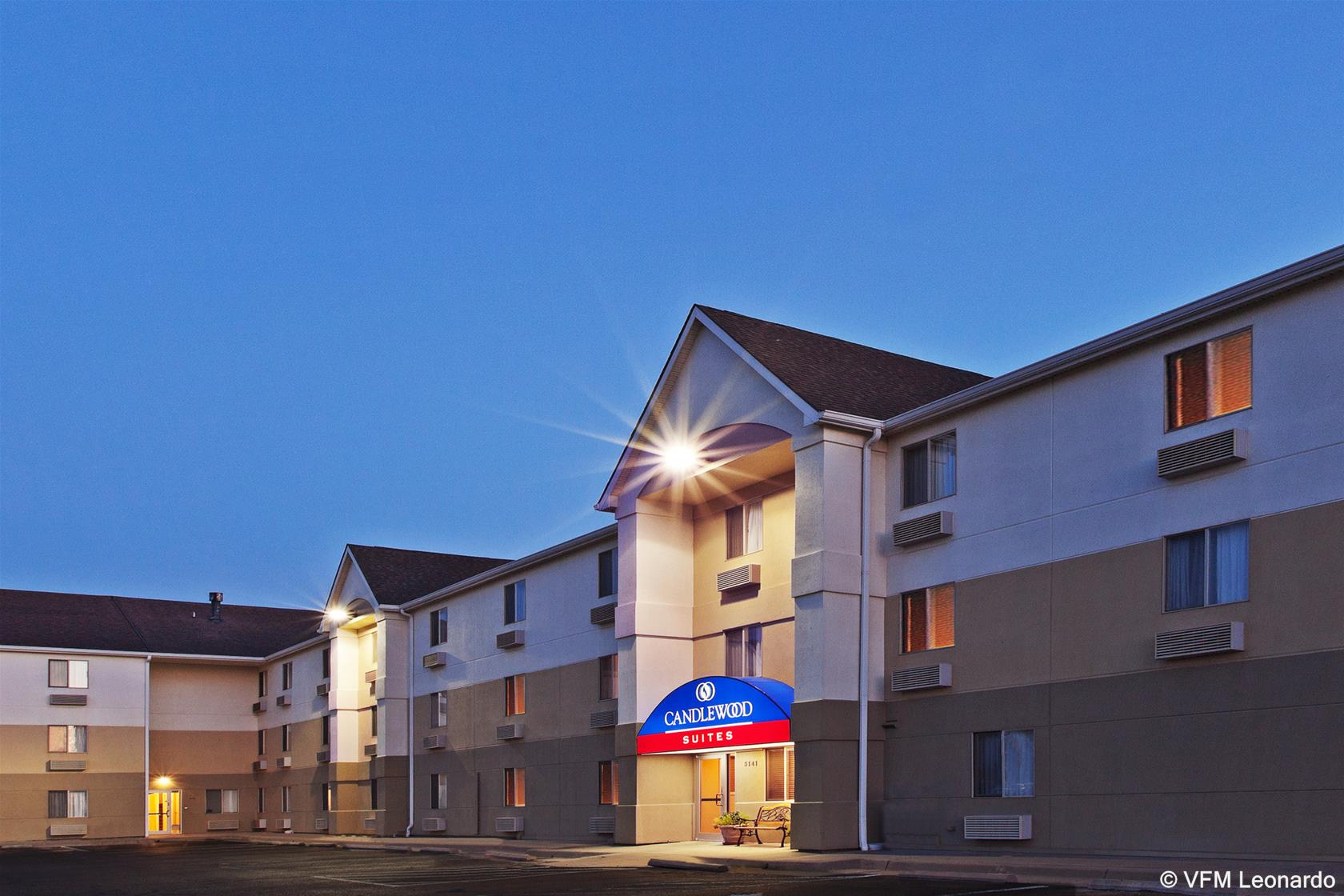 MainStay Suites Wichita Northeast 8/45