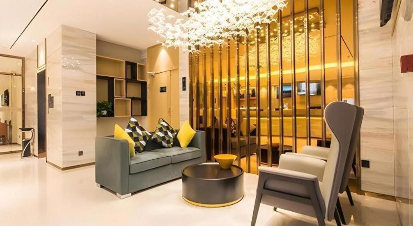 City Comfort Inn Nanning Yudong Jinxiang Metro Station 46/57