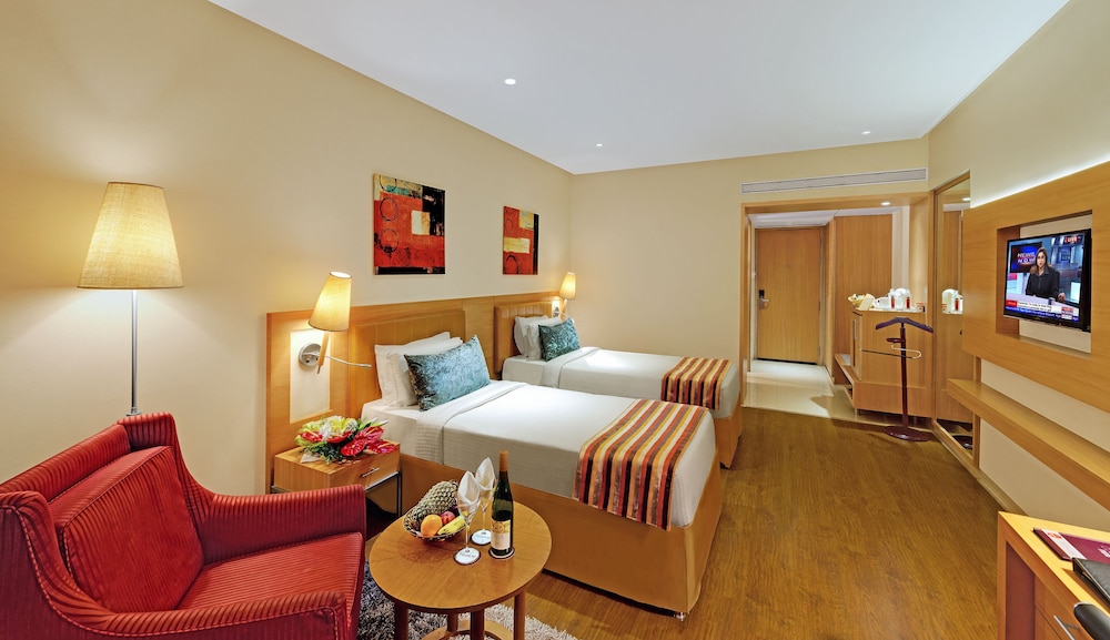 EXPRESS INN NASHIK 30/31