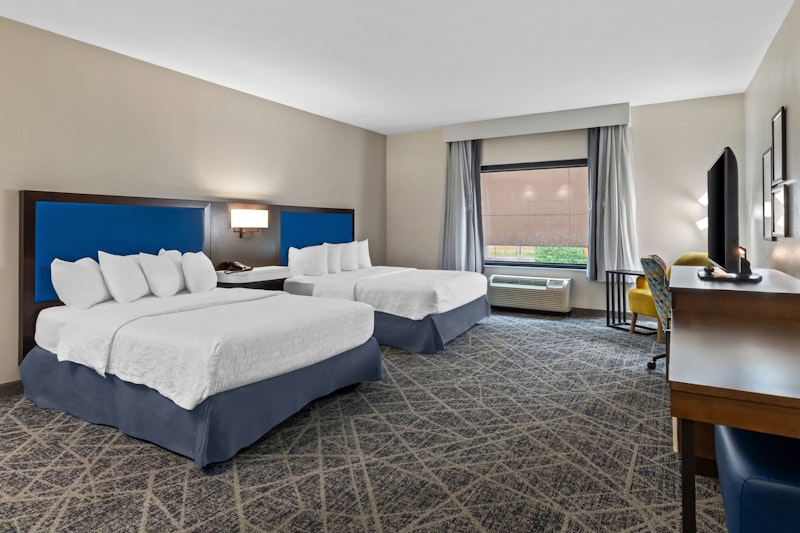 Hampton Inn Laramie 4/26