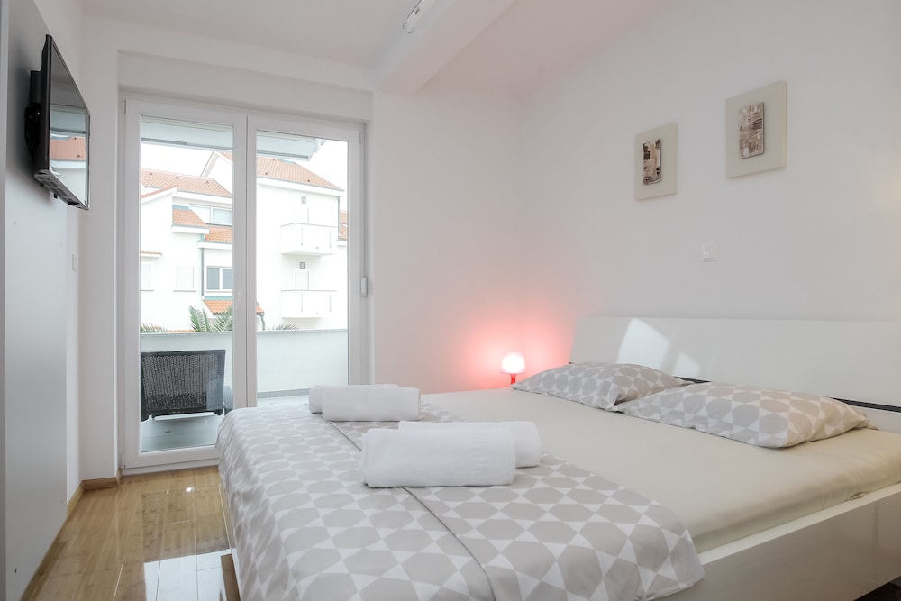 Apartments Tomana 20/50