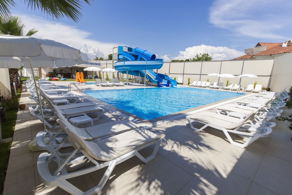 Katranci Park Hotel 45/47