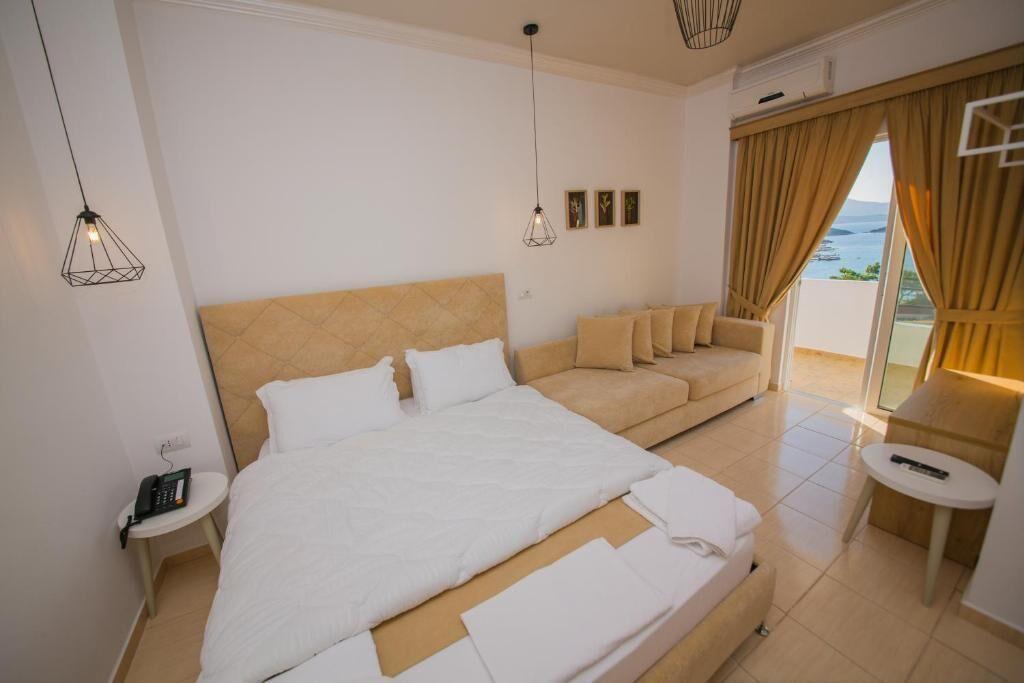 Superior, Double Bed, Sea View, Balcony