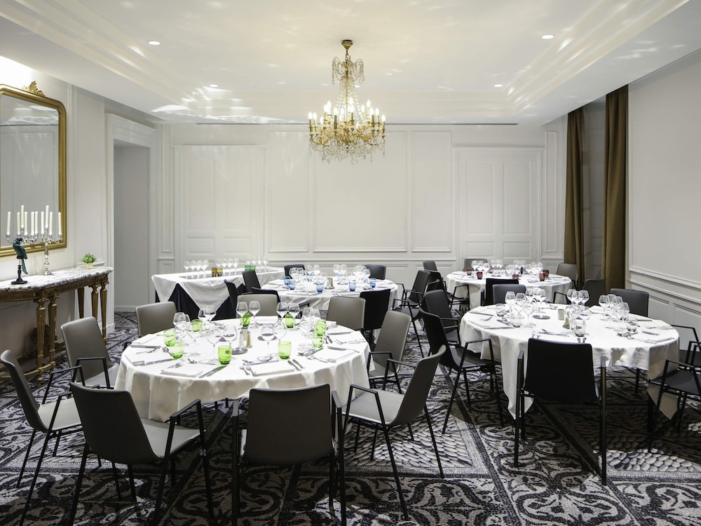 Mercure Angouleme Hotel de France 63/72
