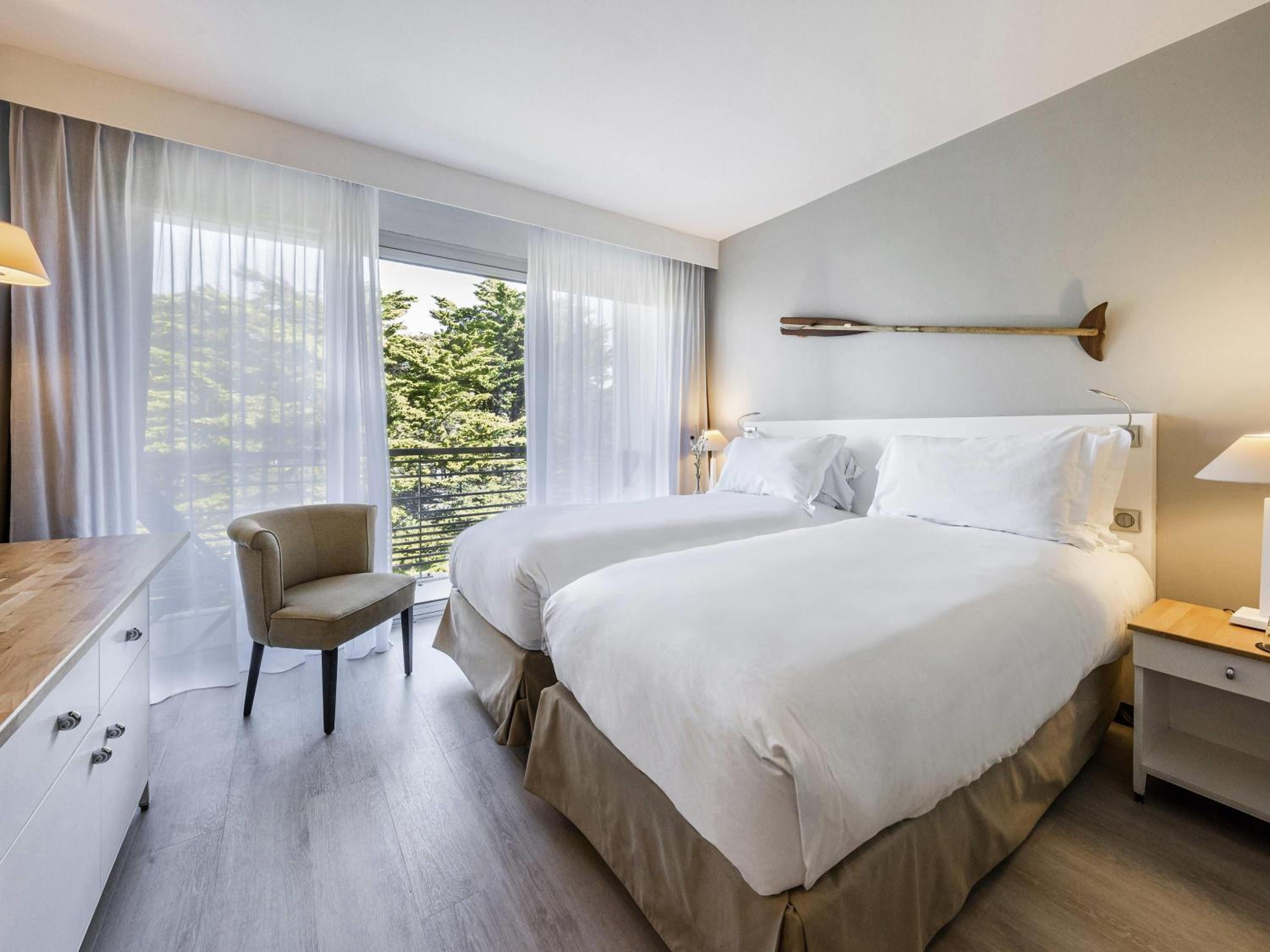 Classic, Single Bed, Inland Side, Balcony