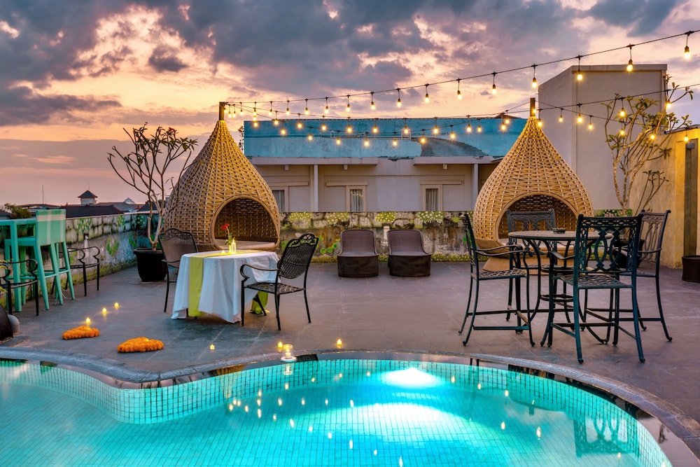 Boss Legian Hotel Powered by Archipelago in Legian