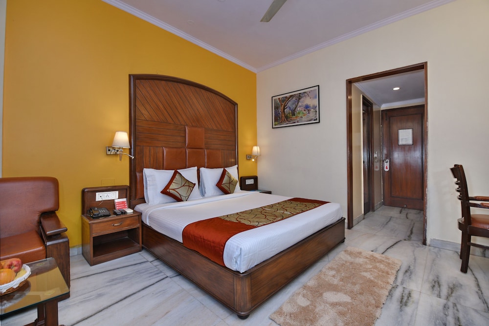 Beaufort Inn Hotel 25/56
