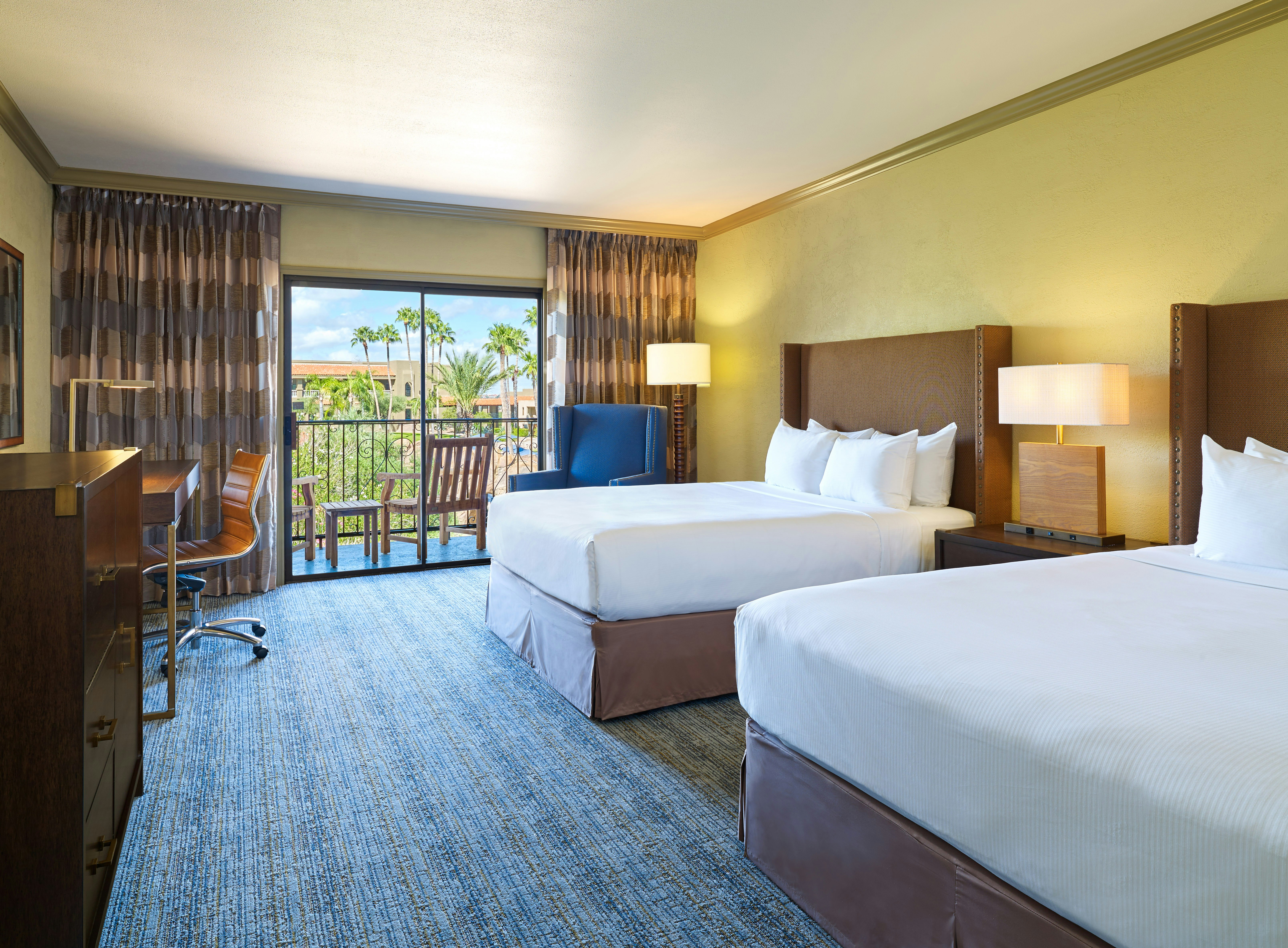ROOM, 2 QUEEN BEDS, PATIO