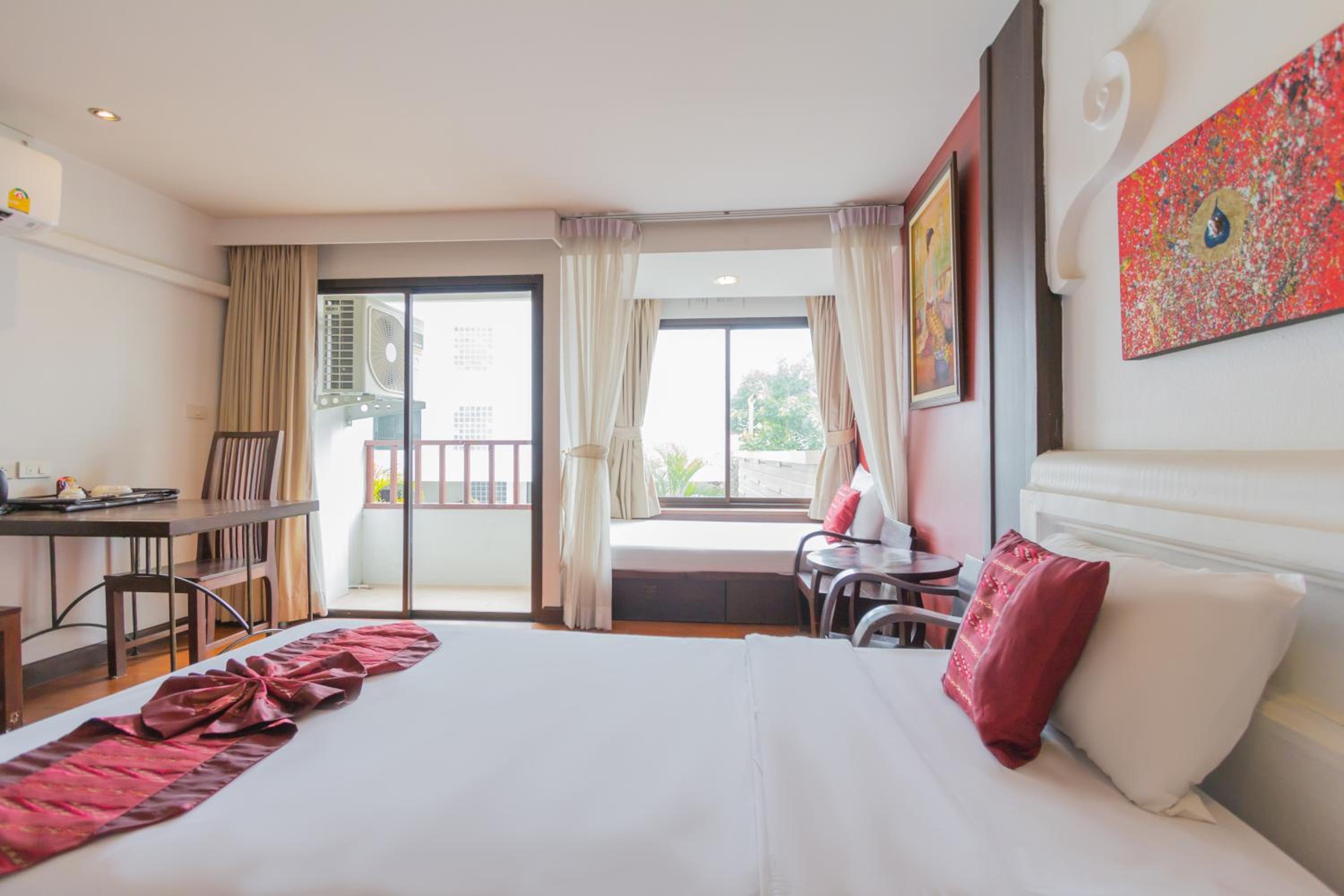 Room, Twin Beds, Balcony