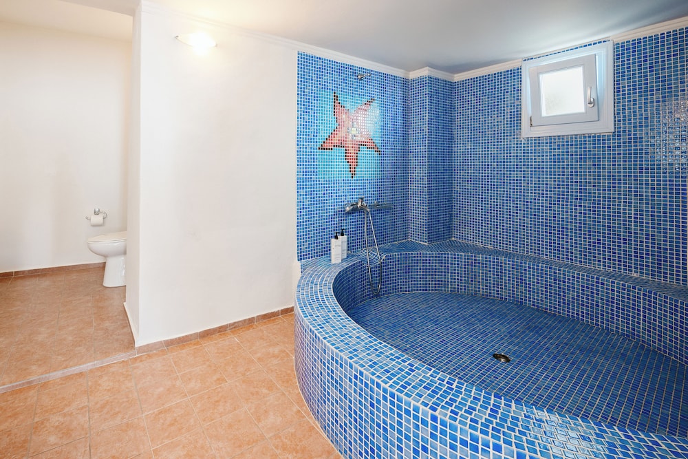 Kastro Suites 37/78
