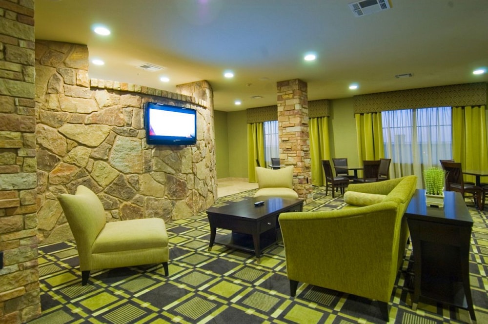 Holiday Inn Express Hotel Suites Marble Falls 34/64