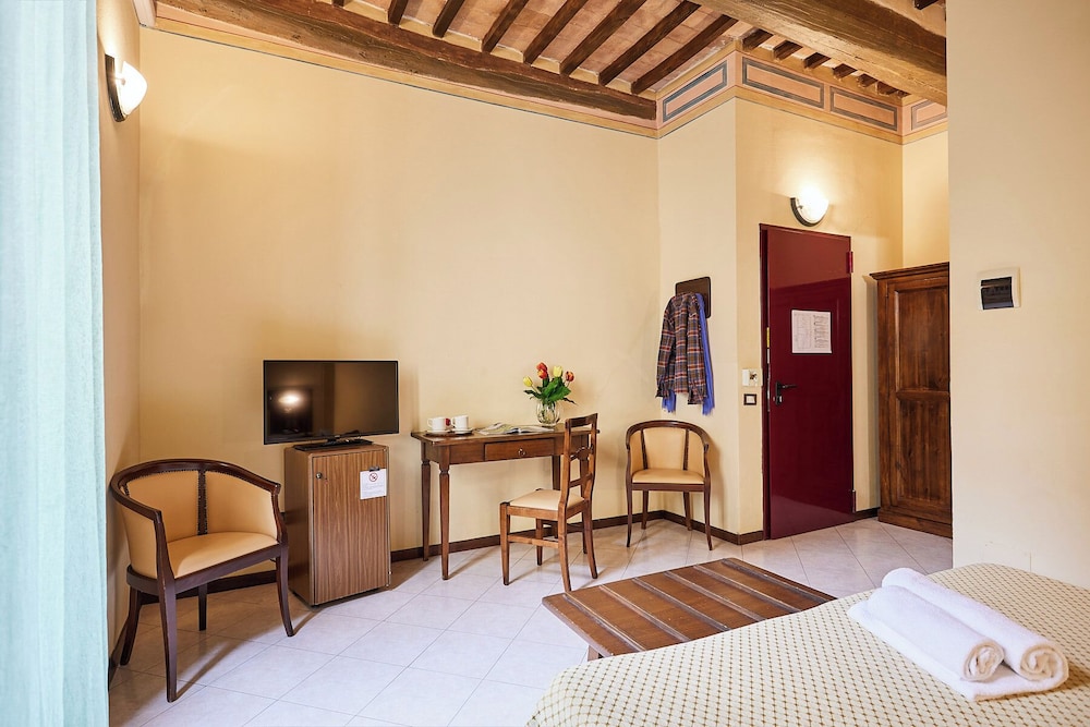 Hotel dei Capitani 47/65