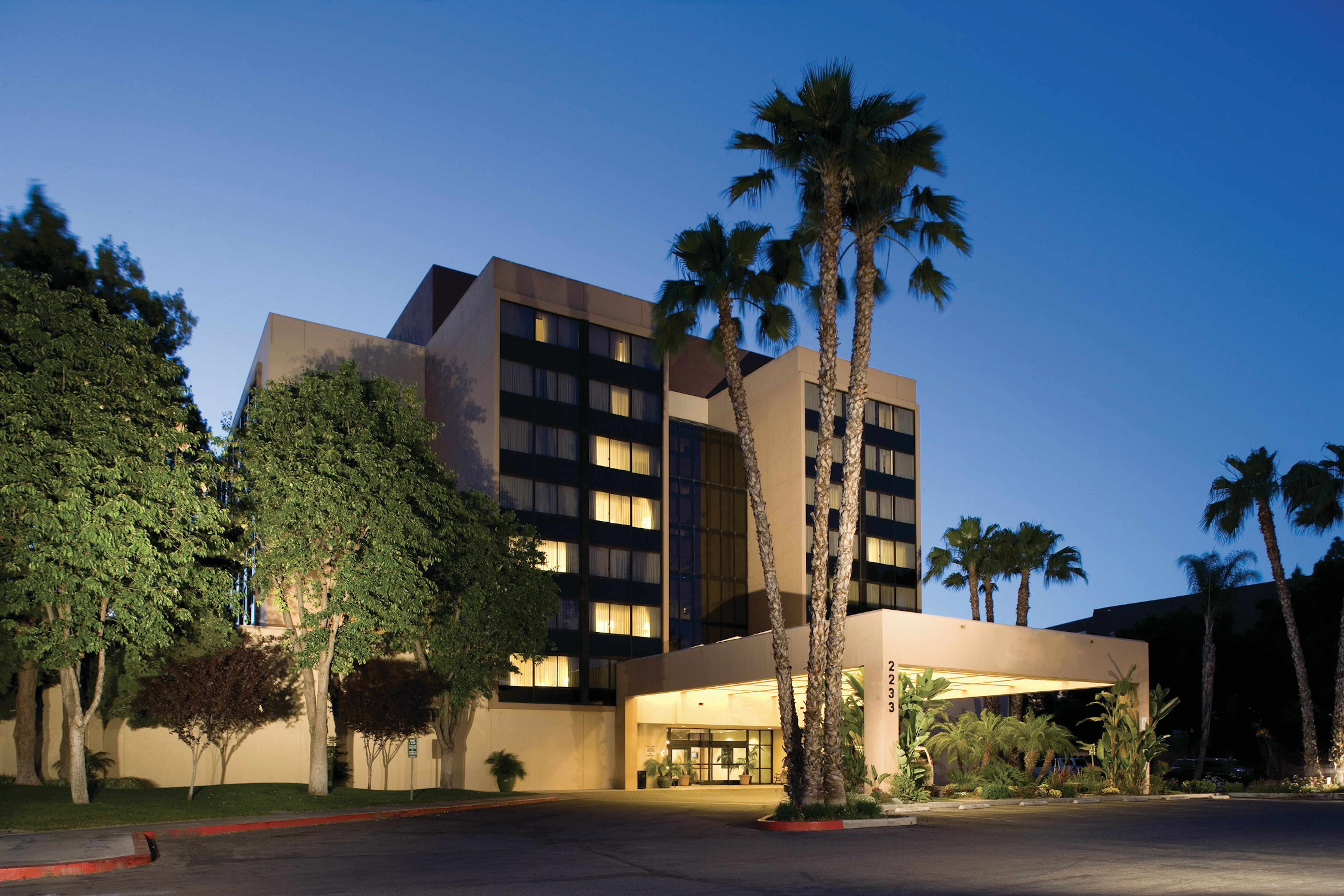 Doubletree By Hilton Fresno Convention Center 58/59