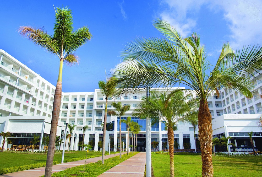 Hotel RIU Playa Blanca All Inclusive 62/72