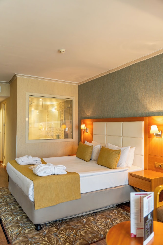 Akgun Istanbul Hotel, WorldHotels Crafted 13/50