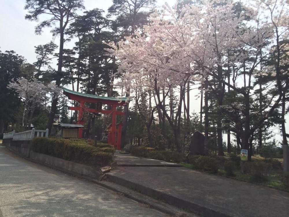 Hotel New Katsura 32/33