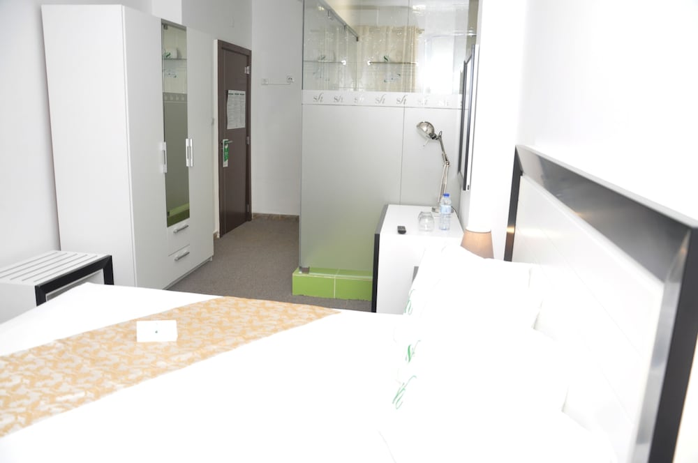 Sh Boutique Hotel 15/50