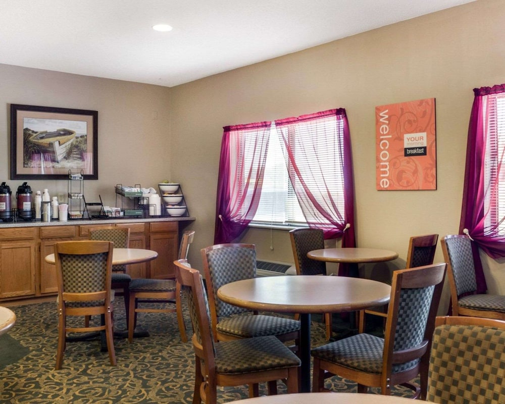 Comfort Inn Jamestown North Dakota 18/31