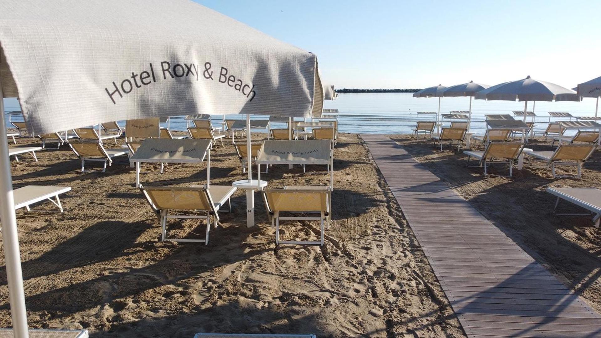 Roxy & Beach Hotel 22/43