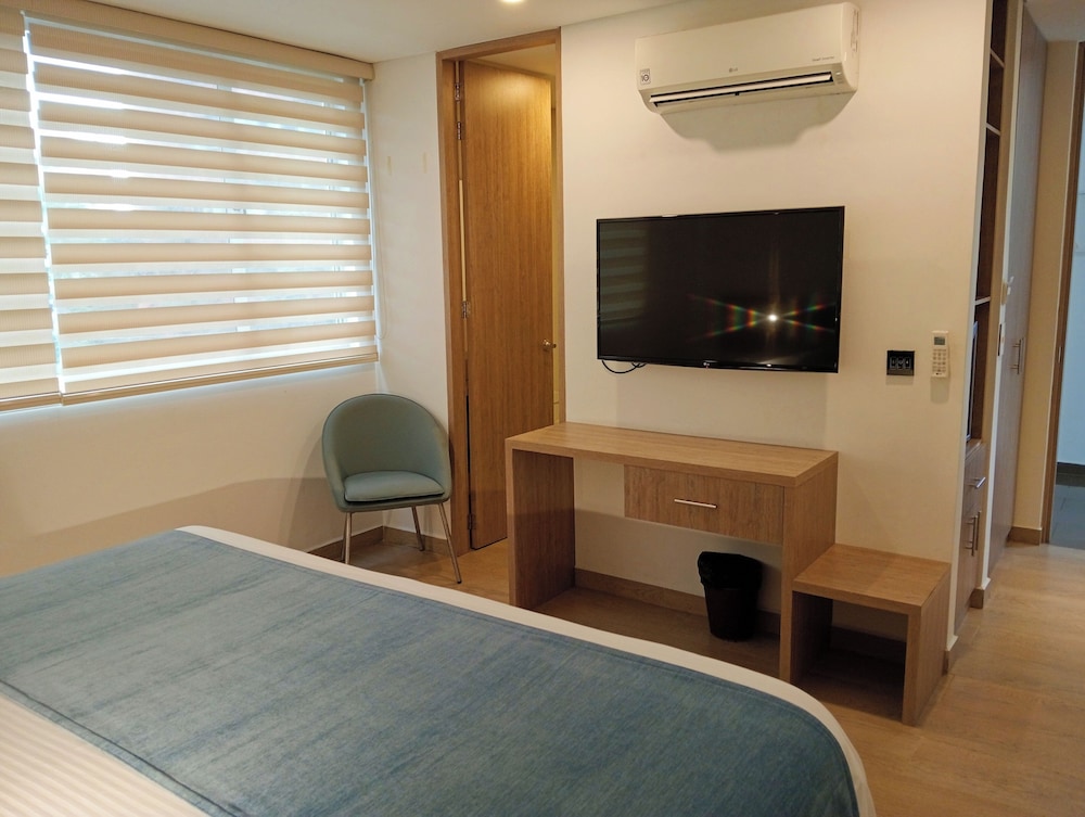 Hotel Lomas 10 31/68